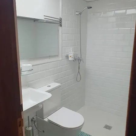 בית הארחה ** Abaca גיחון