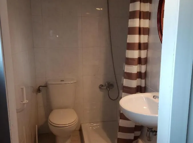 ** Abaca Guest house *