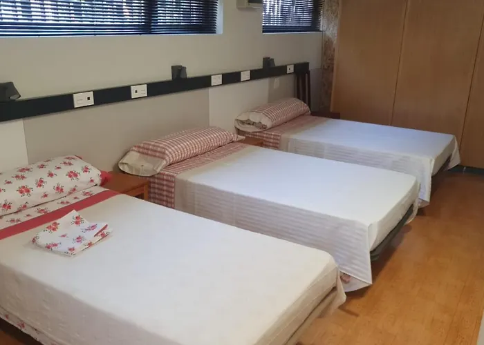 Guest house ** Abaca